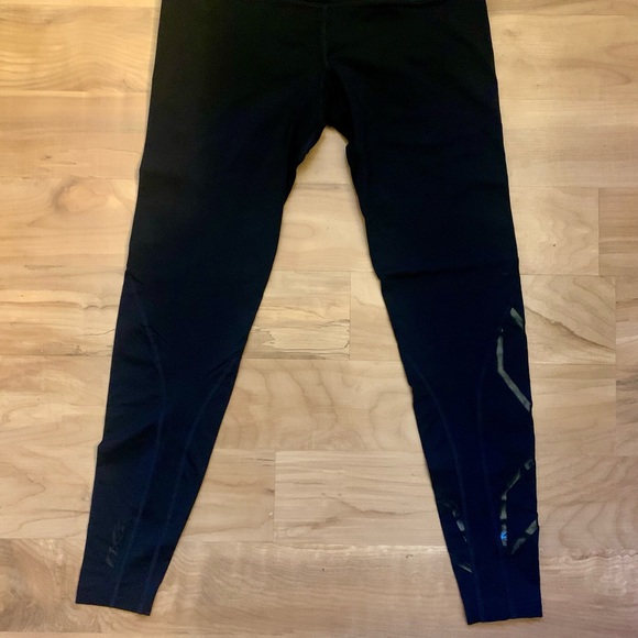 Compression Tights: 2XU - Picture 12 of 14